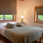 Semesterbostad Les Melezes A Stavelot, Confort, Tranquillite Et Vue Splendide Sur La Vallee *