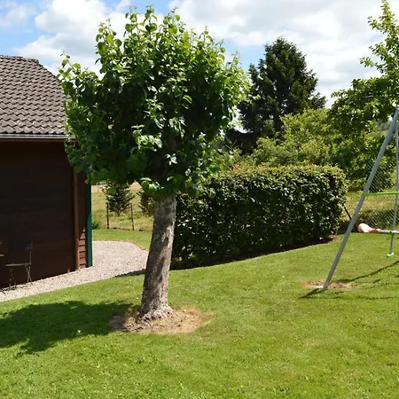 Les Melezes A Stavelot, Confort, Tranquillite Et Vue Splendide Sur La Vallee *