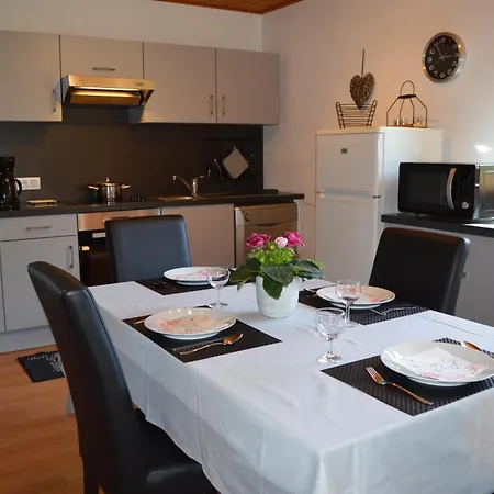 Holiday home Les Melezes A Stavelot, 5 Personnes *