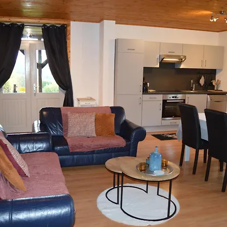 Ferienhaus Les Melezes A Stavelot, Confort, Tranquillite Et Vue Splendide Sur La Vallee *