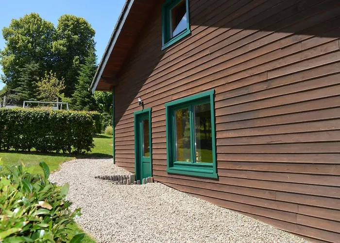 Les Melezes A Stavelot, Confort, Tranquillite Et Vue Splendide Sur La Vallee Stavelot