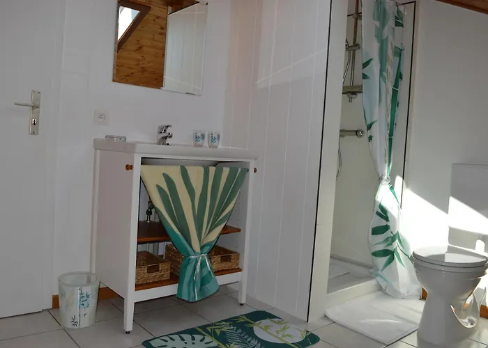 Les Melezes A Stavelot, Confort, Tranquillite Et Vue Splendide Sur La Vallee Stavelot