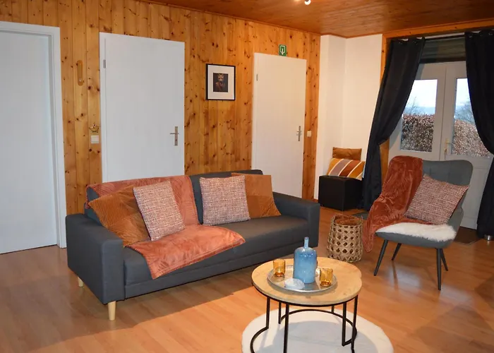 Les Melezes A Stavelot, Confort, Tranquillite Et Vue Splendide Sur La Vallee Stavelot