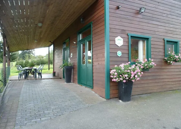 Les Melezes A Stavelot, Confort, Tranquillite Et Vue Splendide Sur La Vallee Vakantiehuis *